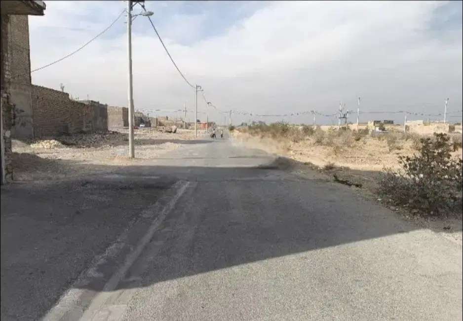 زمین  ۹۰متری جهاردیواری درعباس آباد