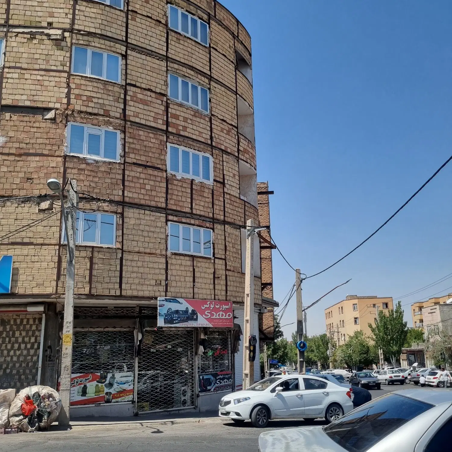 یکه دکان پاسداران رضوانشهر