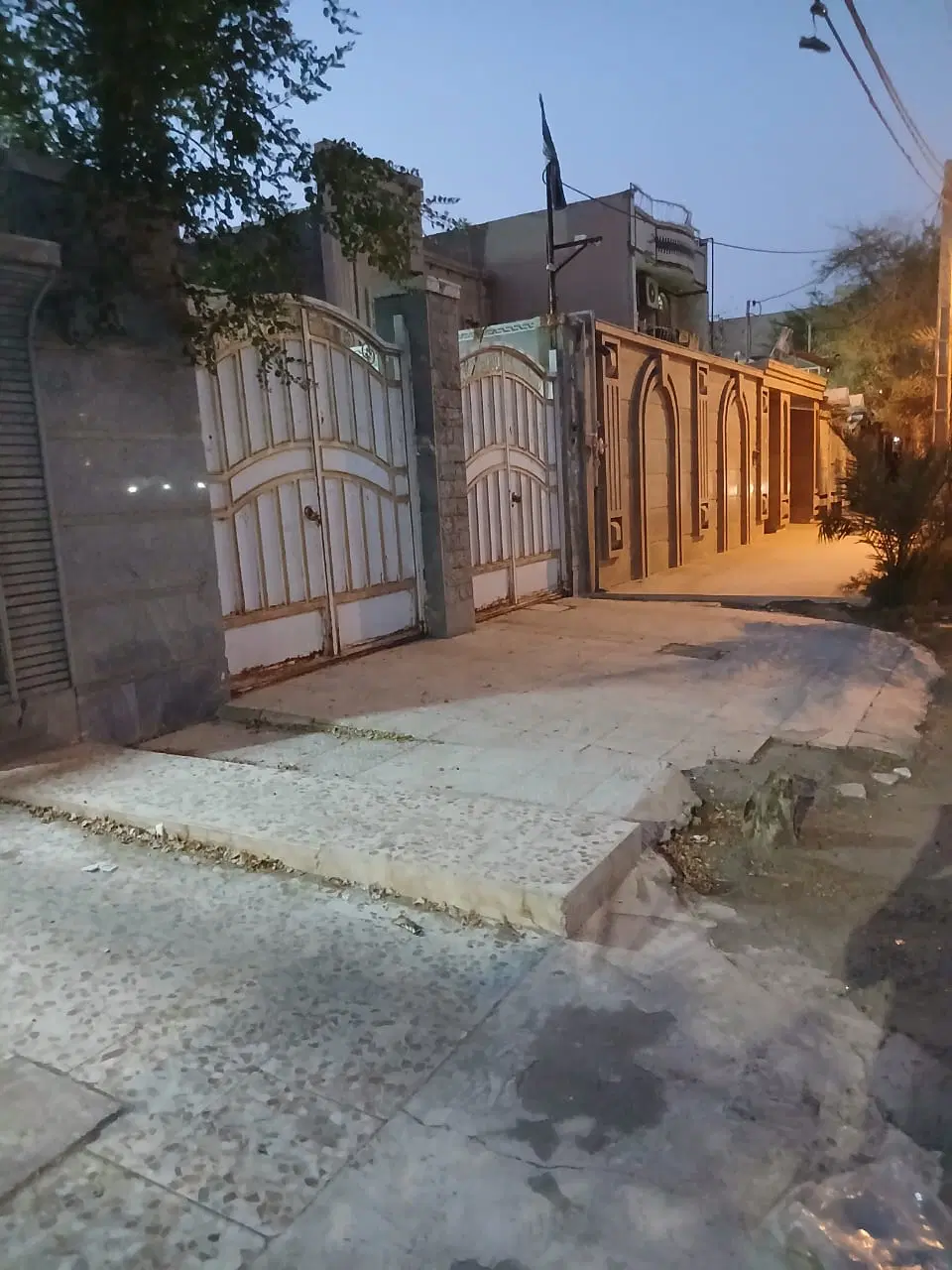 منزل طبقه بالا ۲واحده هرکدام ۷۰ متر رهن کامل