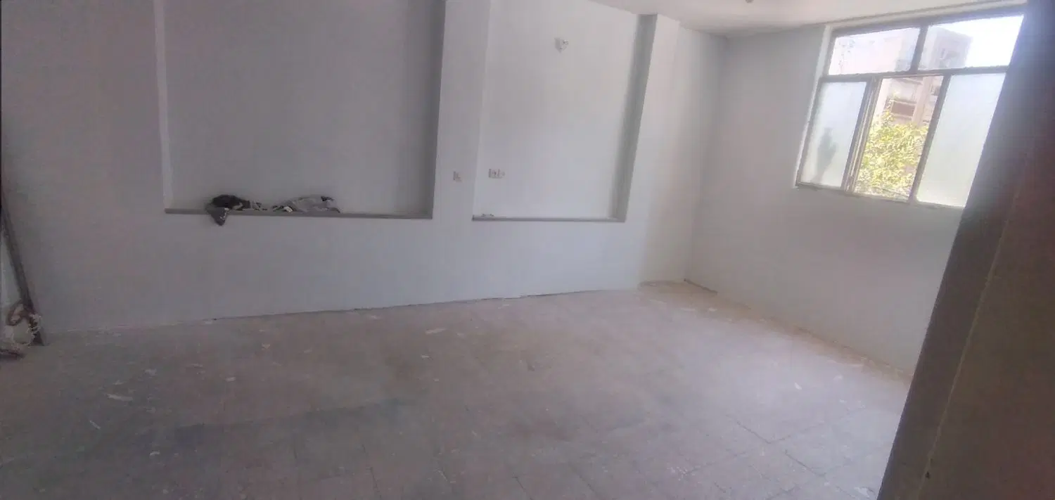 ملک تجاری واداری