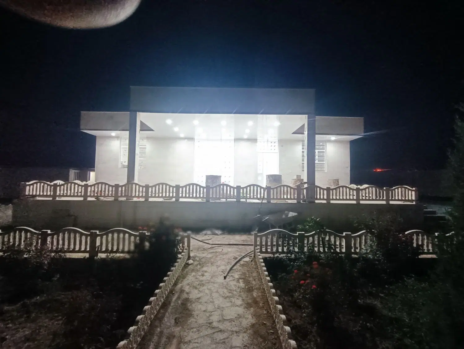 خونه باغ واقع در گردنه باباحاجی بطرف کوشک خلیل