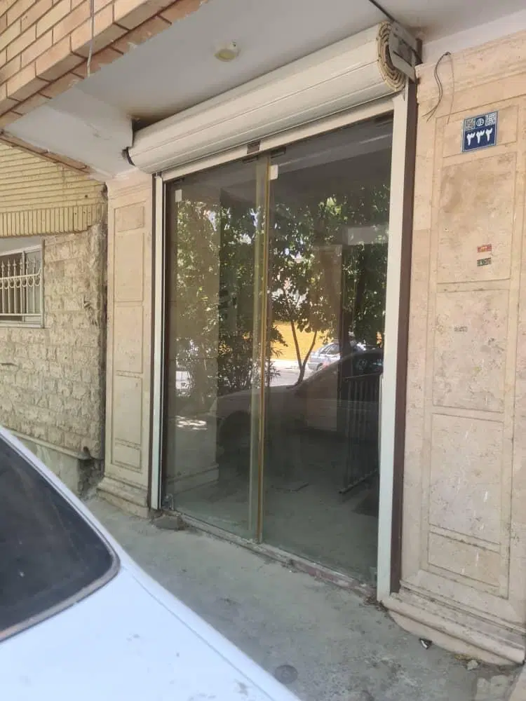 تجاری لاهور بر مفتح شرقی