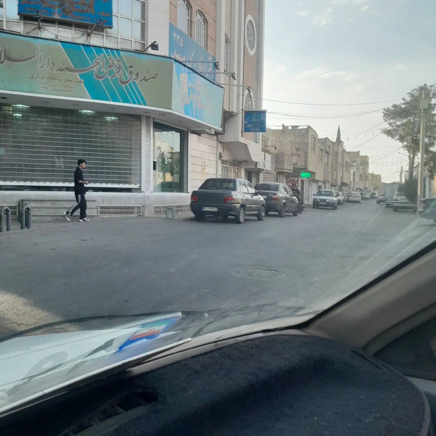 ۲طبقه راه مجزا دارای پارکینگ