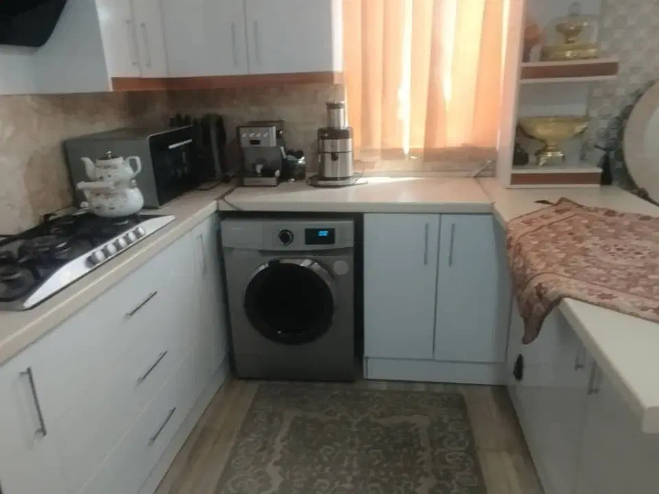 آپارتمان تمیز فول بازسازی