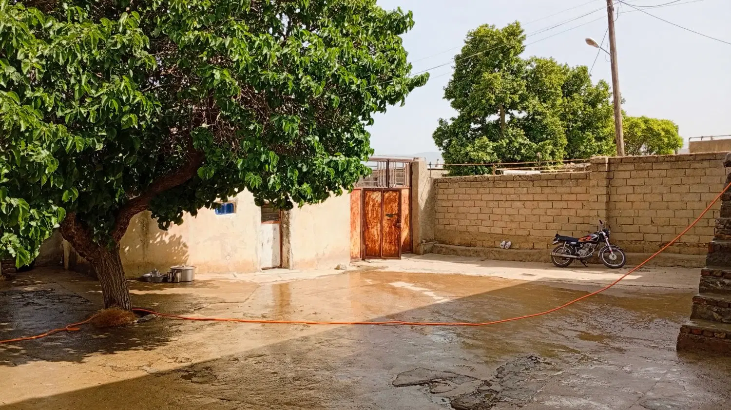 خانه شهرستان صحنه(روستای میرعزیزی)