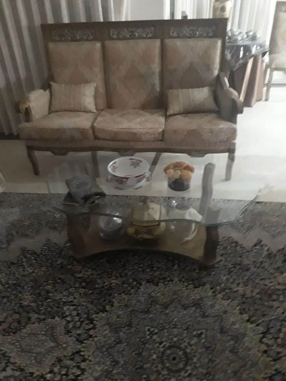 اپارتمان احمدیروشن ۱۲۰متری ۱۴۷۶۰۰۰۰۰۰۰م مشاوراملاک