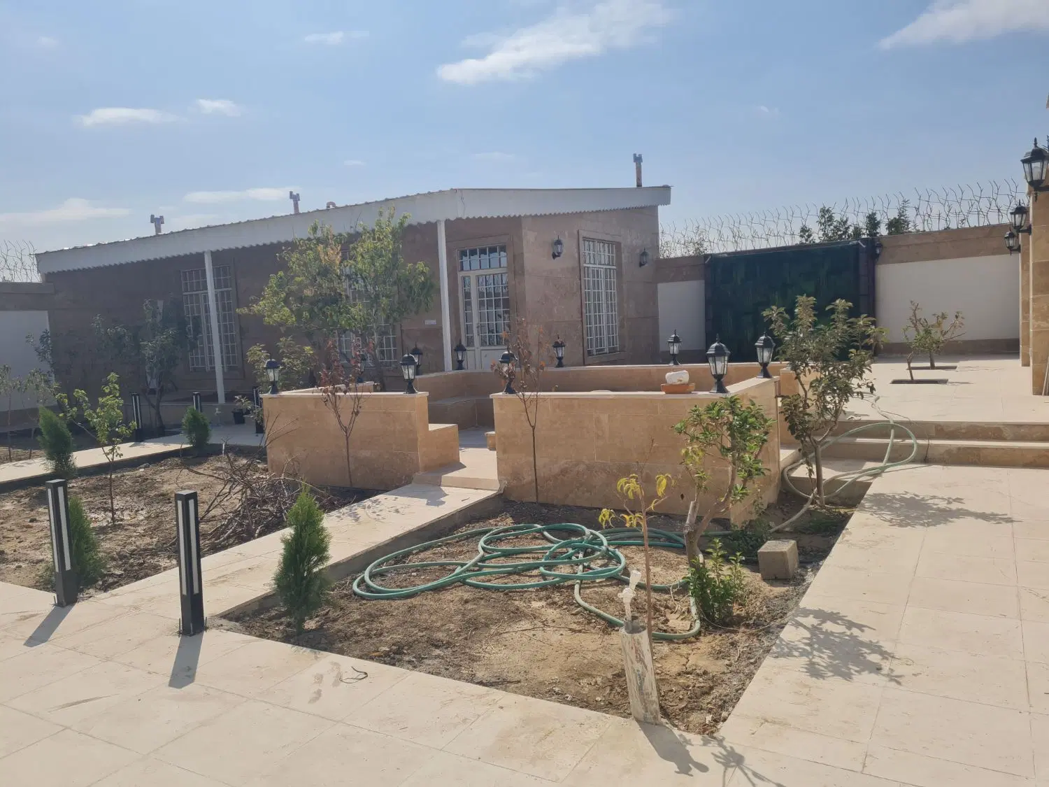 باغ ویلا جاده شیرحصار (پایین ده)