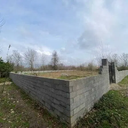زمین فروشی