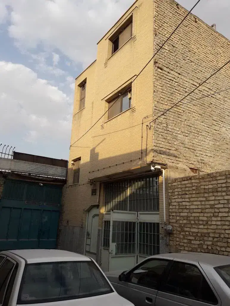 اجاره انباری ۱۰۰ متری دارای امکانات پل تمدن