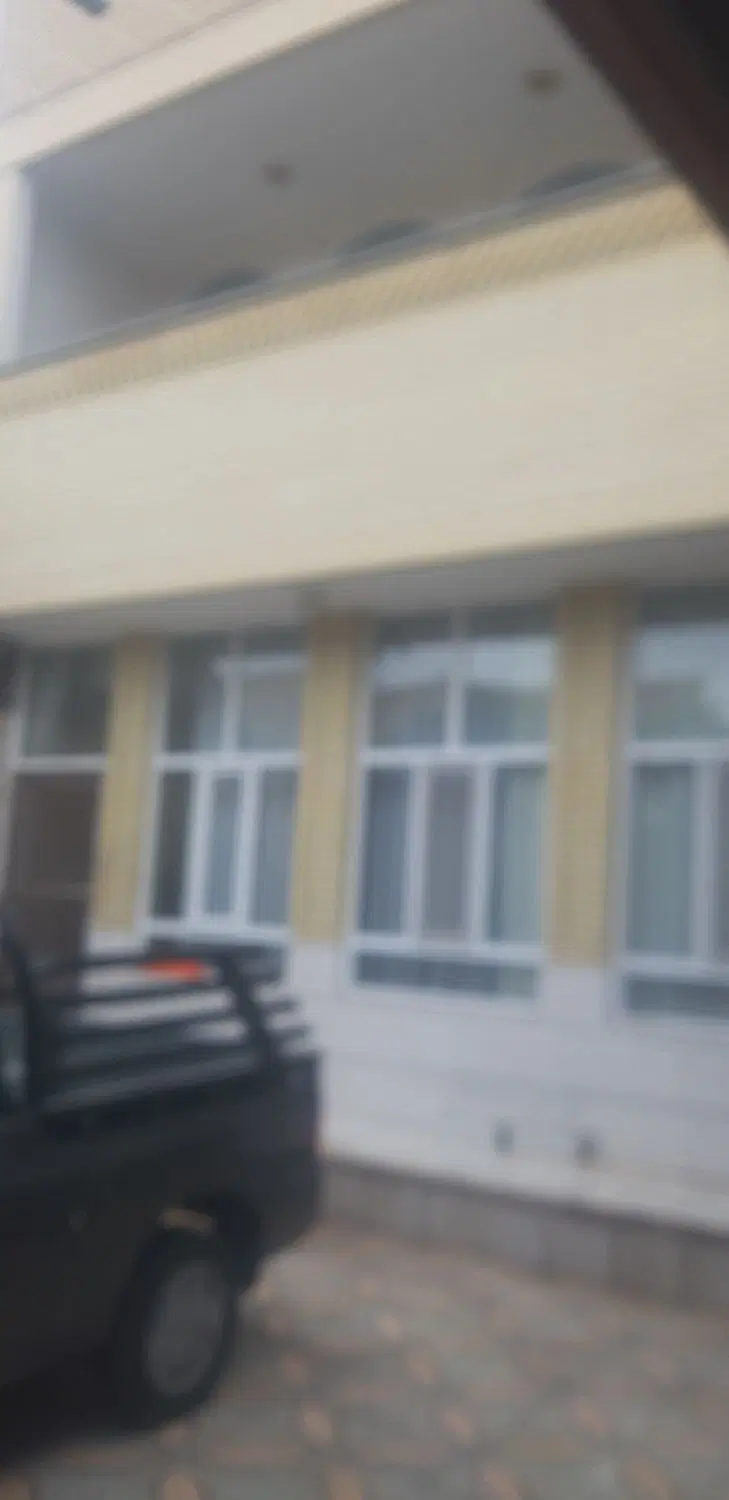 منزل مسکونی دو طبقه