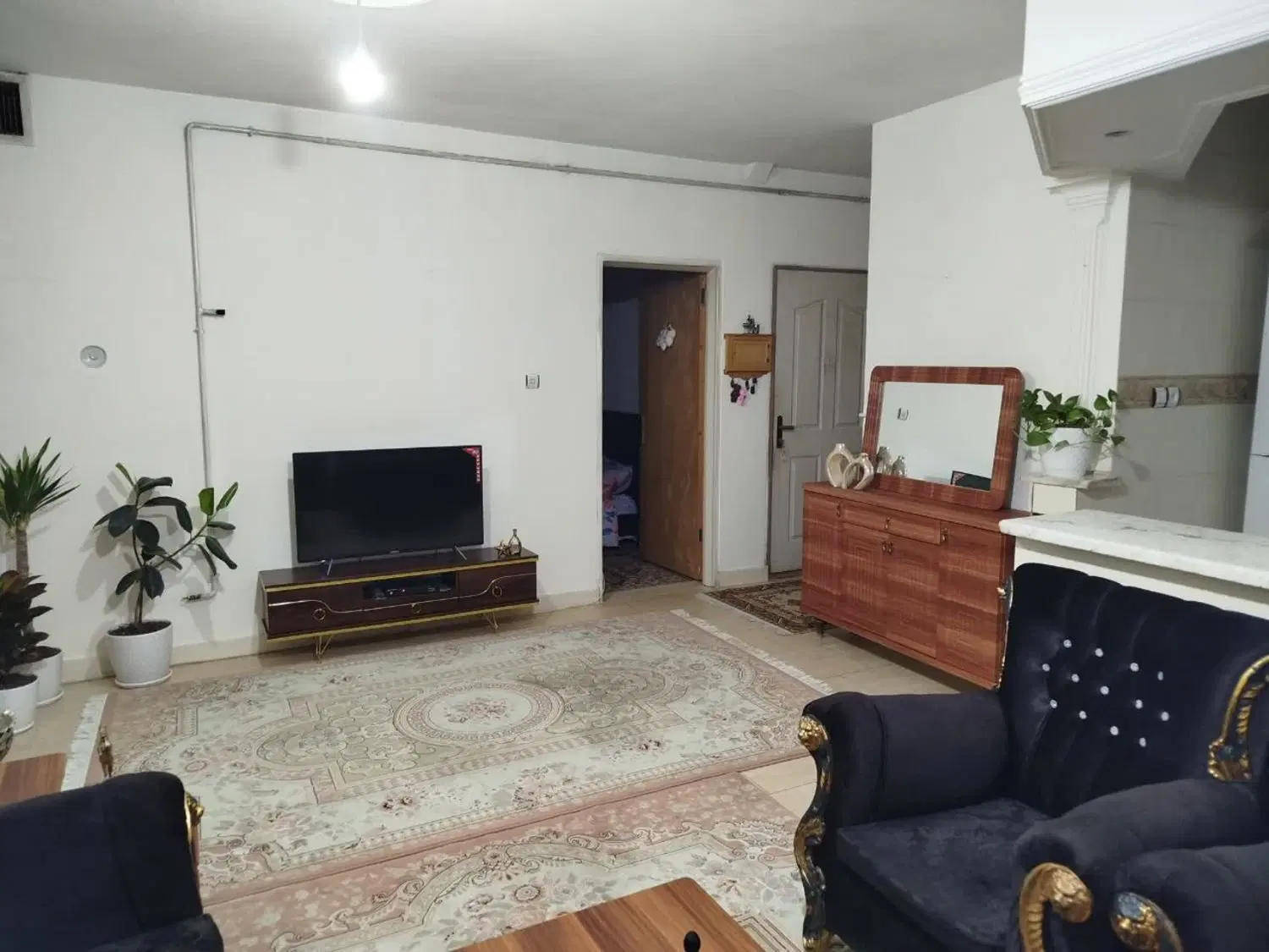 آپارتمان ۶۰ متری شخصی ساز ۶واحدی