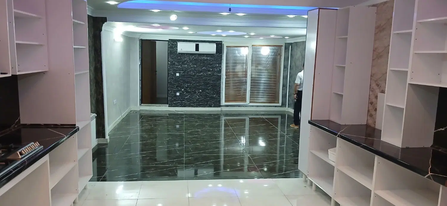 آپارتمان ۱۴۵ متری نسترن ۳