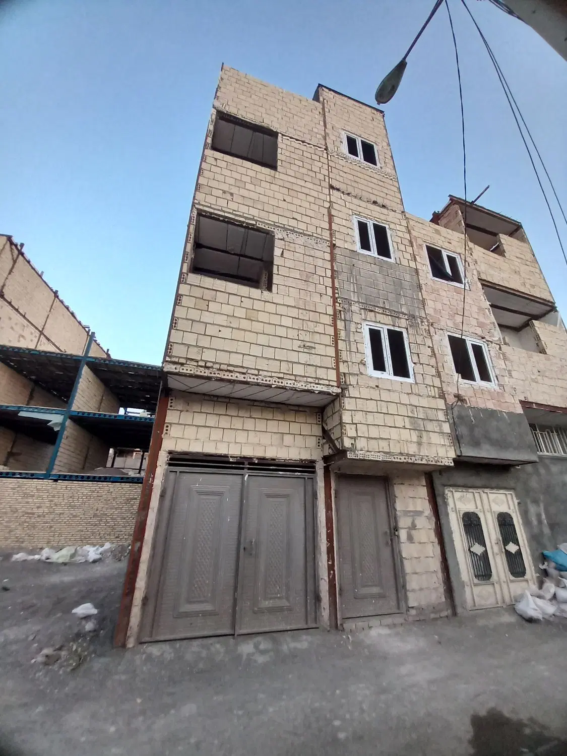 همکف۶۰مترطبرسی۵۶نیک خلق۳معاوضه باطلاوخودرو