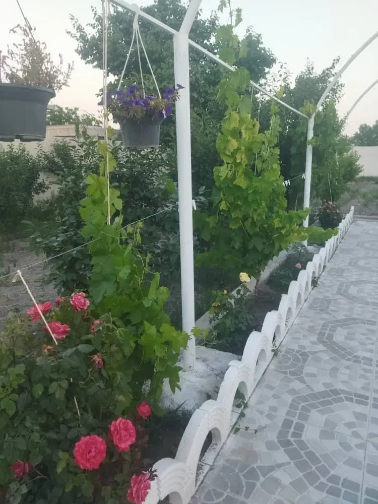 ویلا باغ استخر سر پوشیده جاده سلماس ( املاک عمارت)