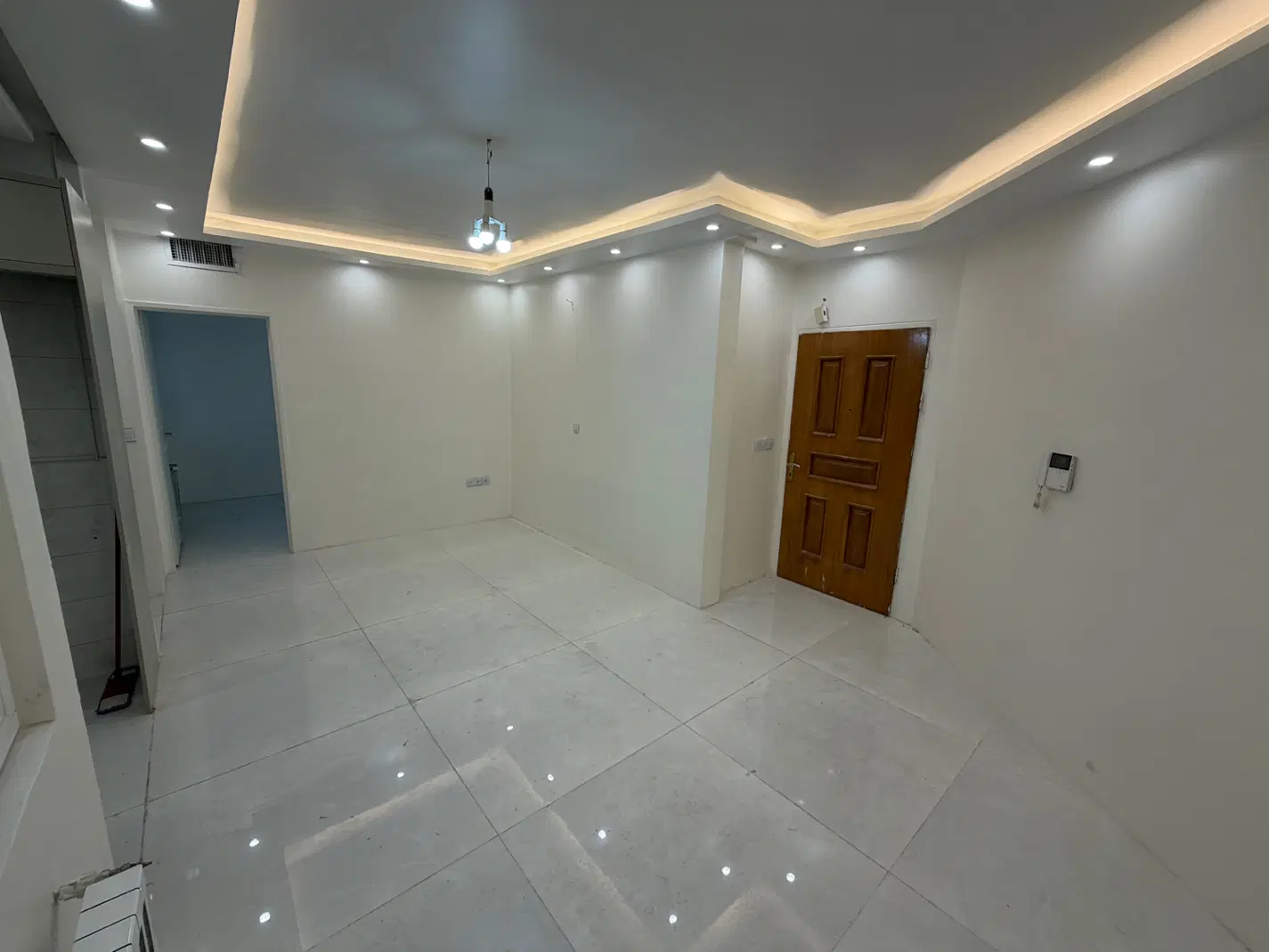 53 متر خوش نقشه_فول امکانات_باسازی کامل_مرزداران