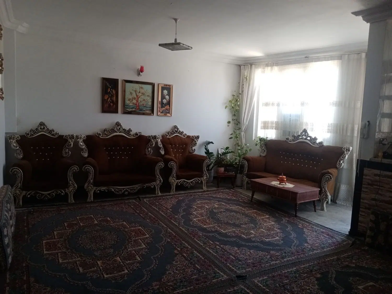 اجاره خانه۲طبقه نایسر۰روی خیابان اصلی