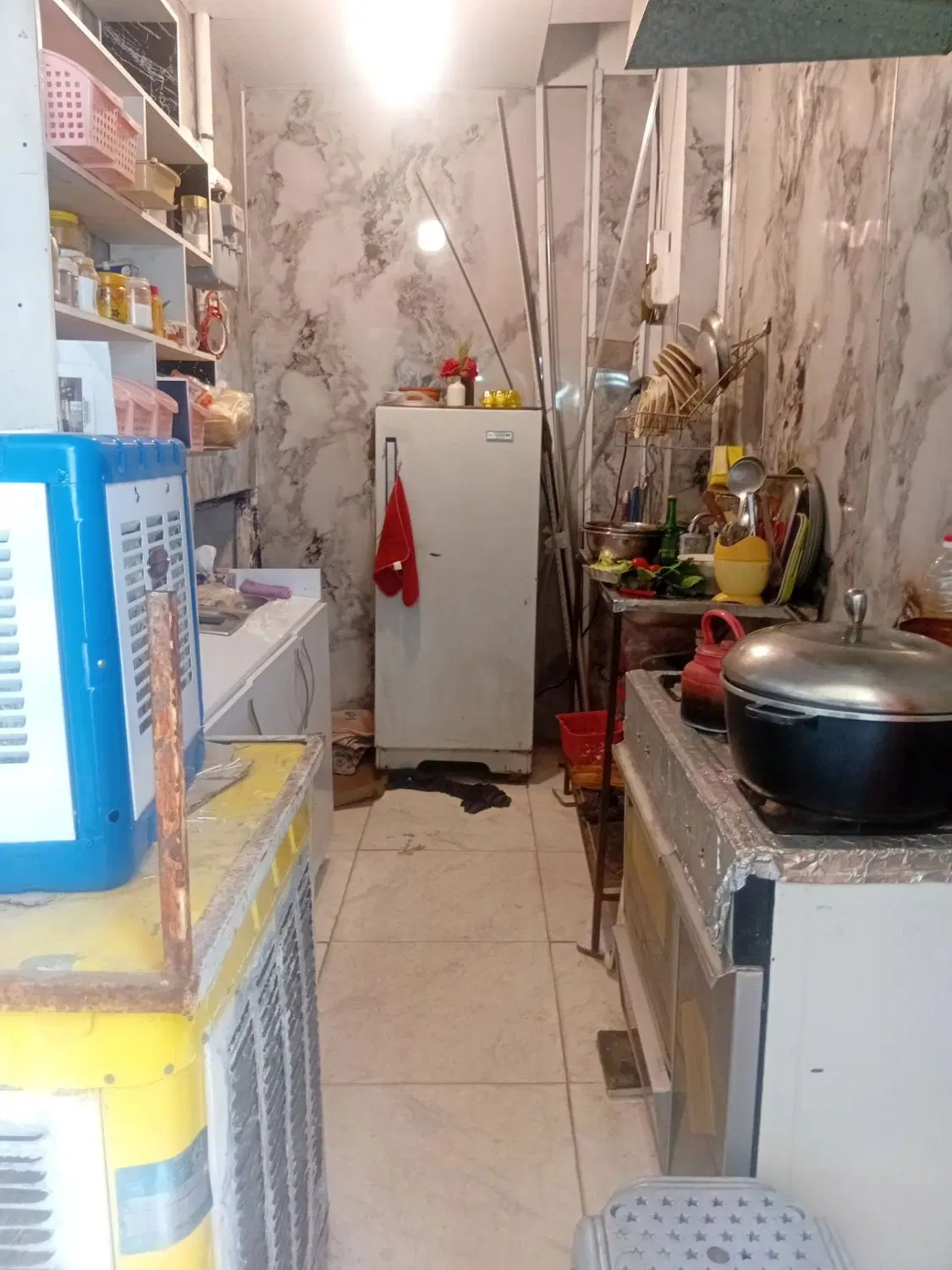 مغازه ۸متر بر امیر کبیر