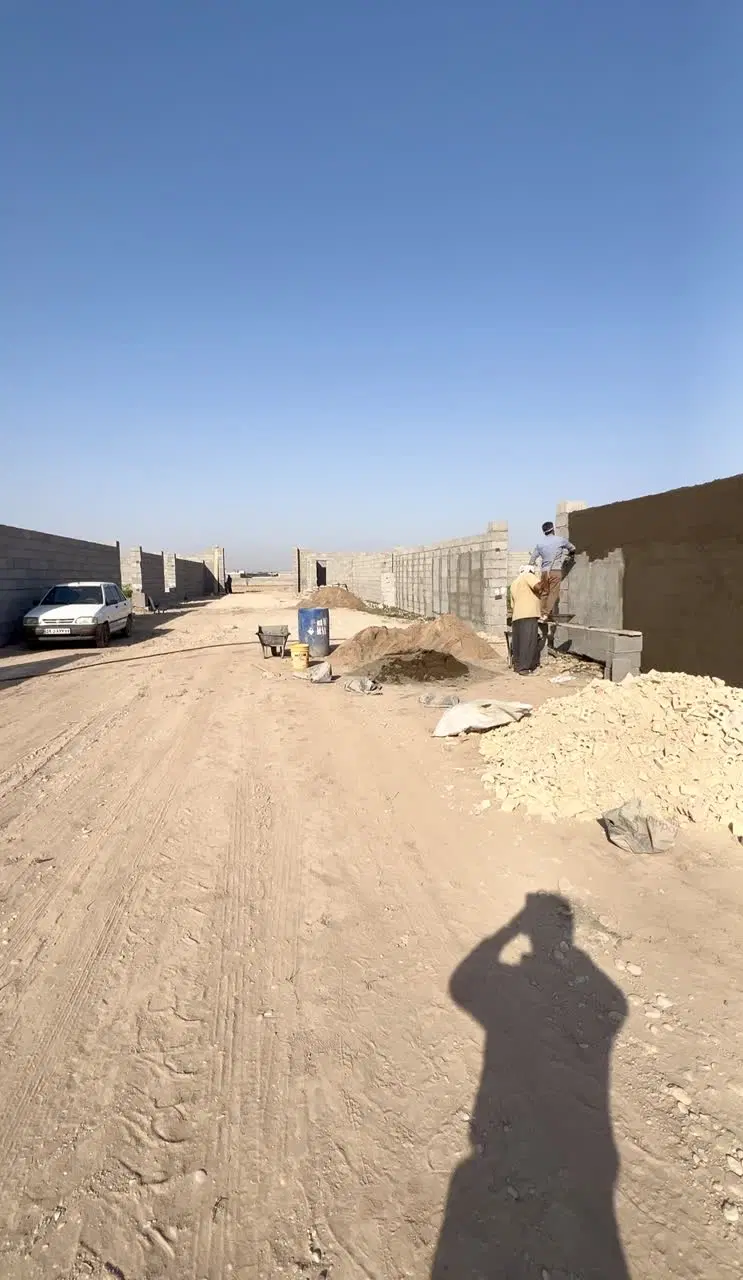 باغچه داخل مجموعه برقدار ،بن جعفر