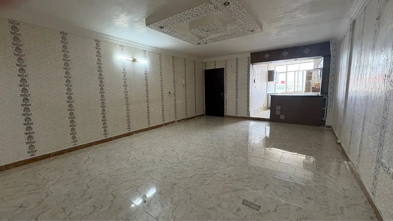 ۱۰۰ متر تک واحدی حاشیه آزاده