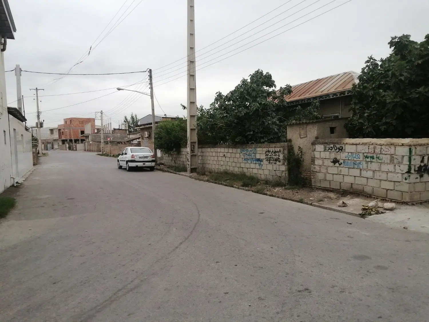 فروش زمین مسکونی با ساختمان کلنگی در  ساحل 27
