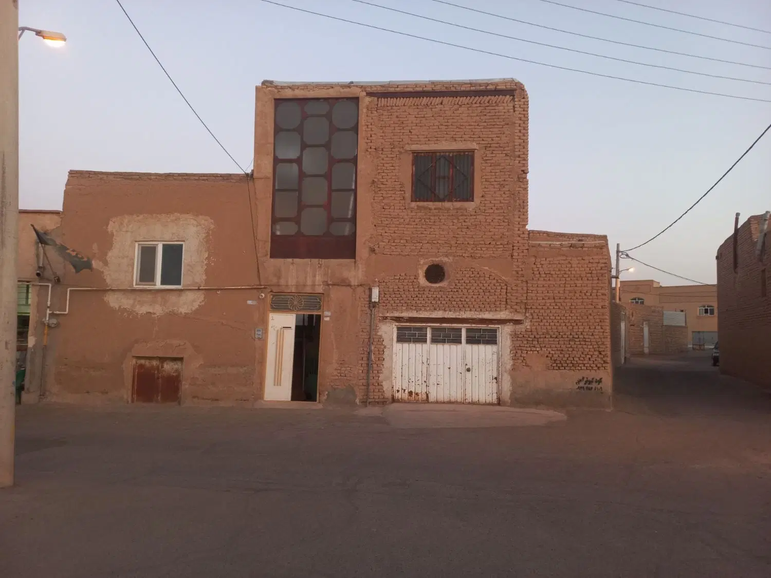 منزل قدیمی 420 متری عباس آباد