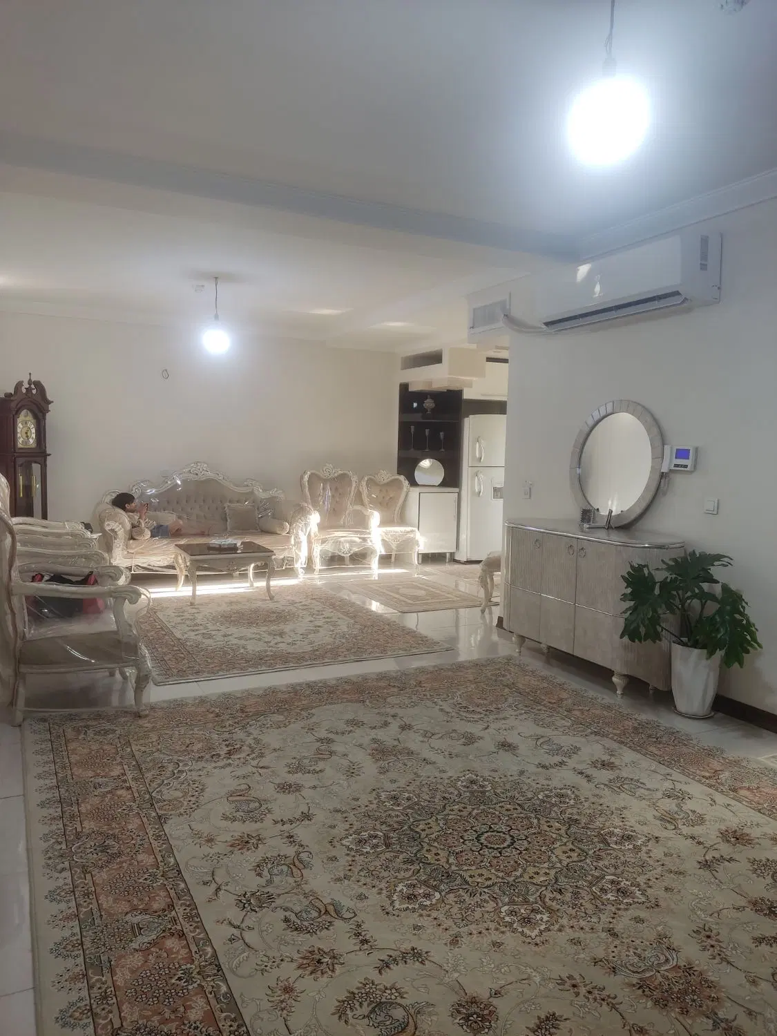 آپارتمان تمیز