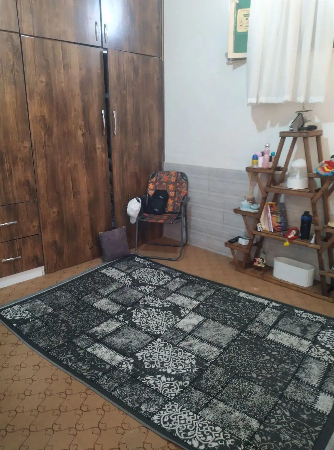 منزل یک طبقه دربست سند تک برگ