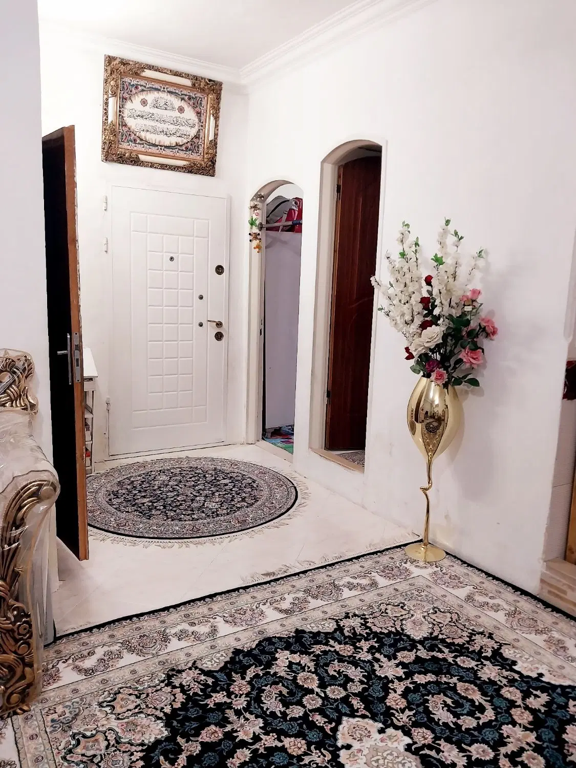 طبقه اول با پارکینگ دو خواب