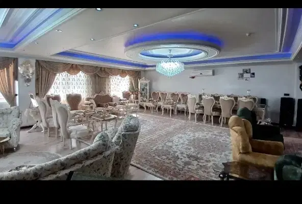 منظریه آپارتمان جنوبی سه خواب تک واحد