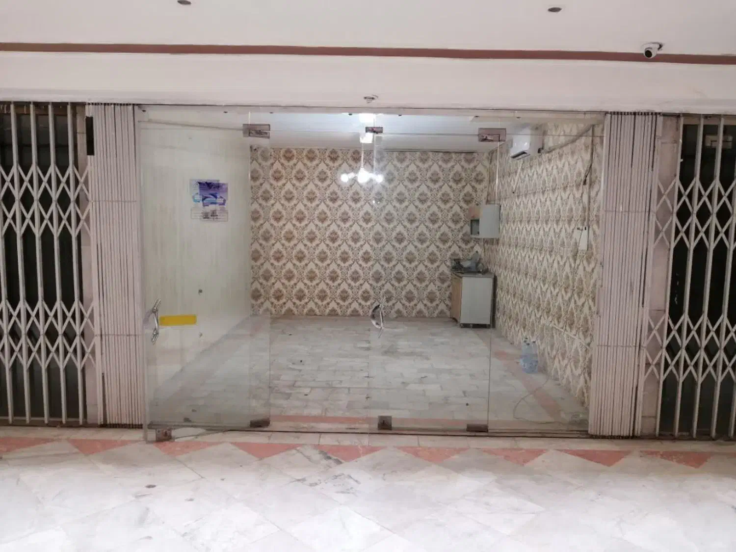 مغازه تجاری21 متری میدان معراج