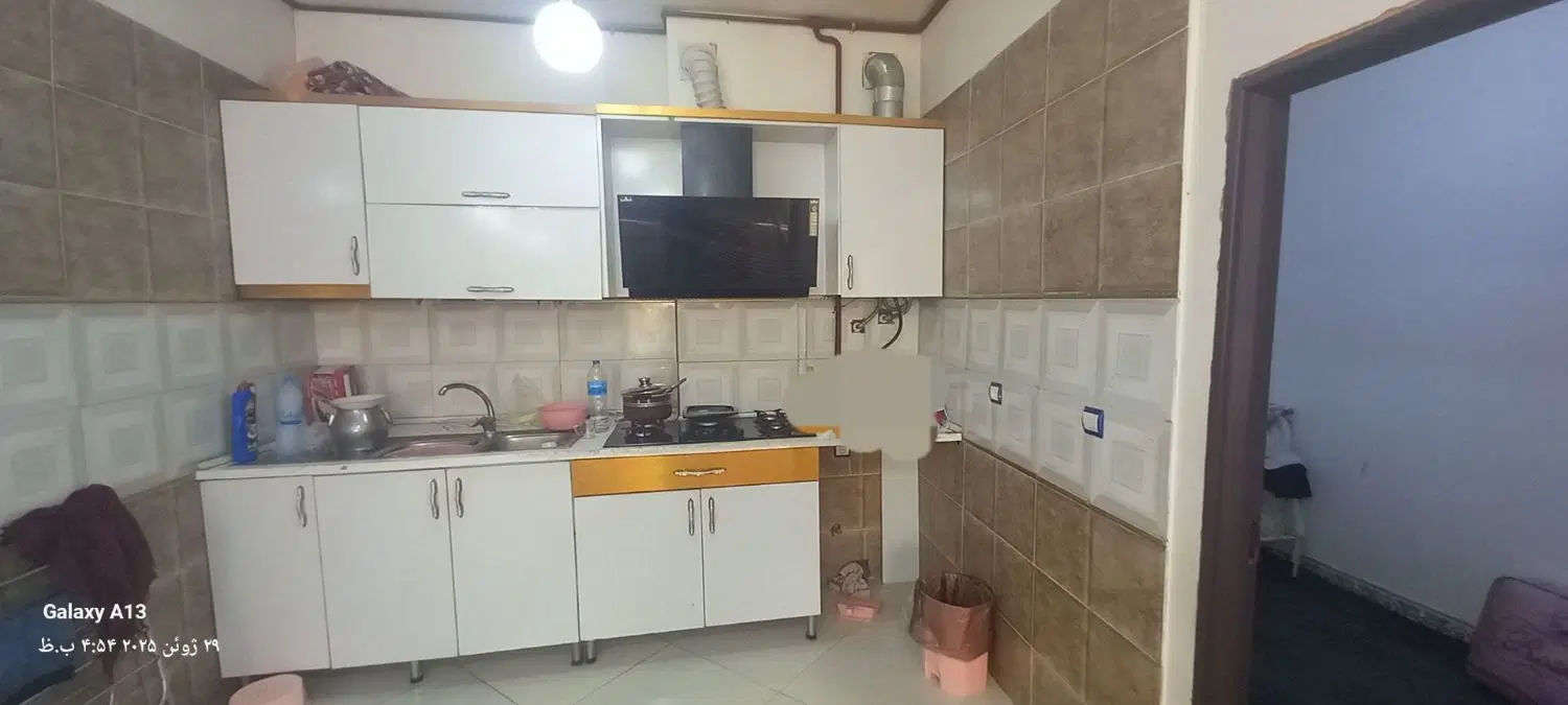 آپارتمان داخل کوچه دو متری