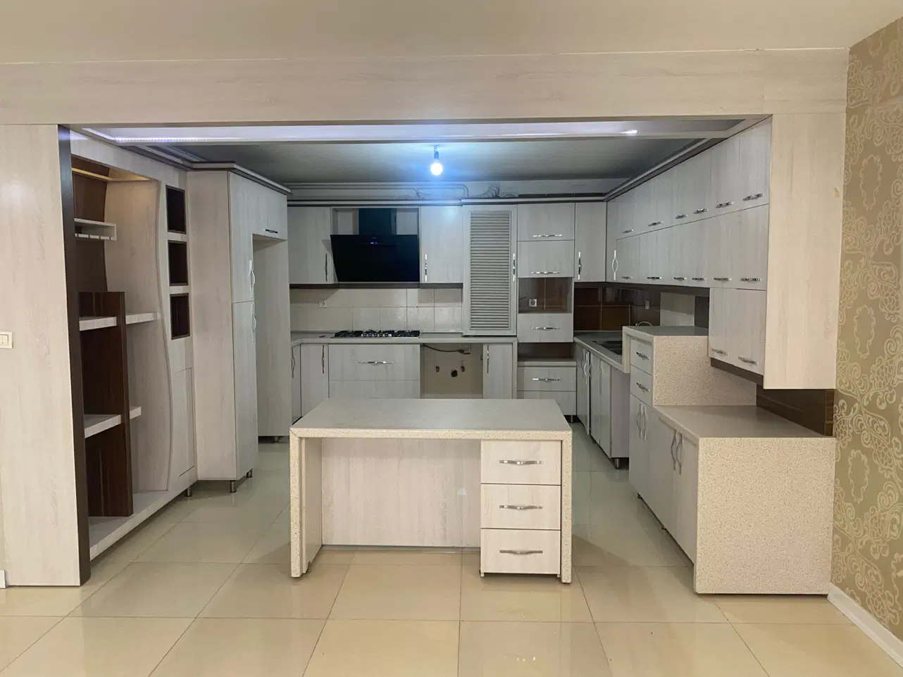 اجاره اپارتمان ۱۶۰ متری