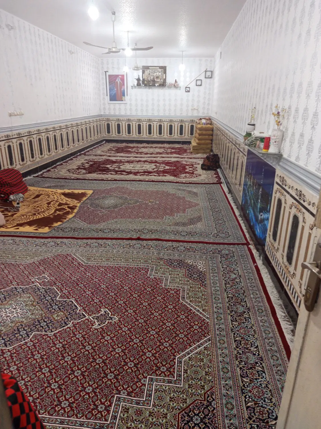 ملک فروشی