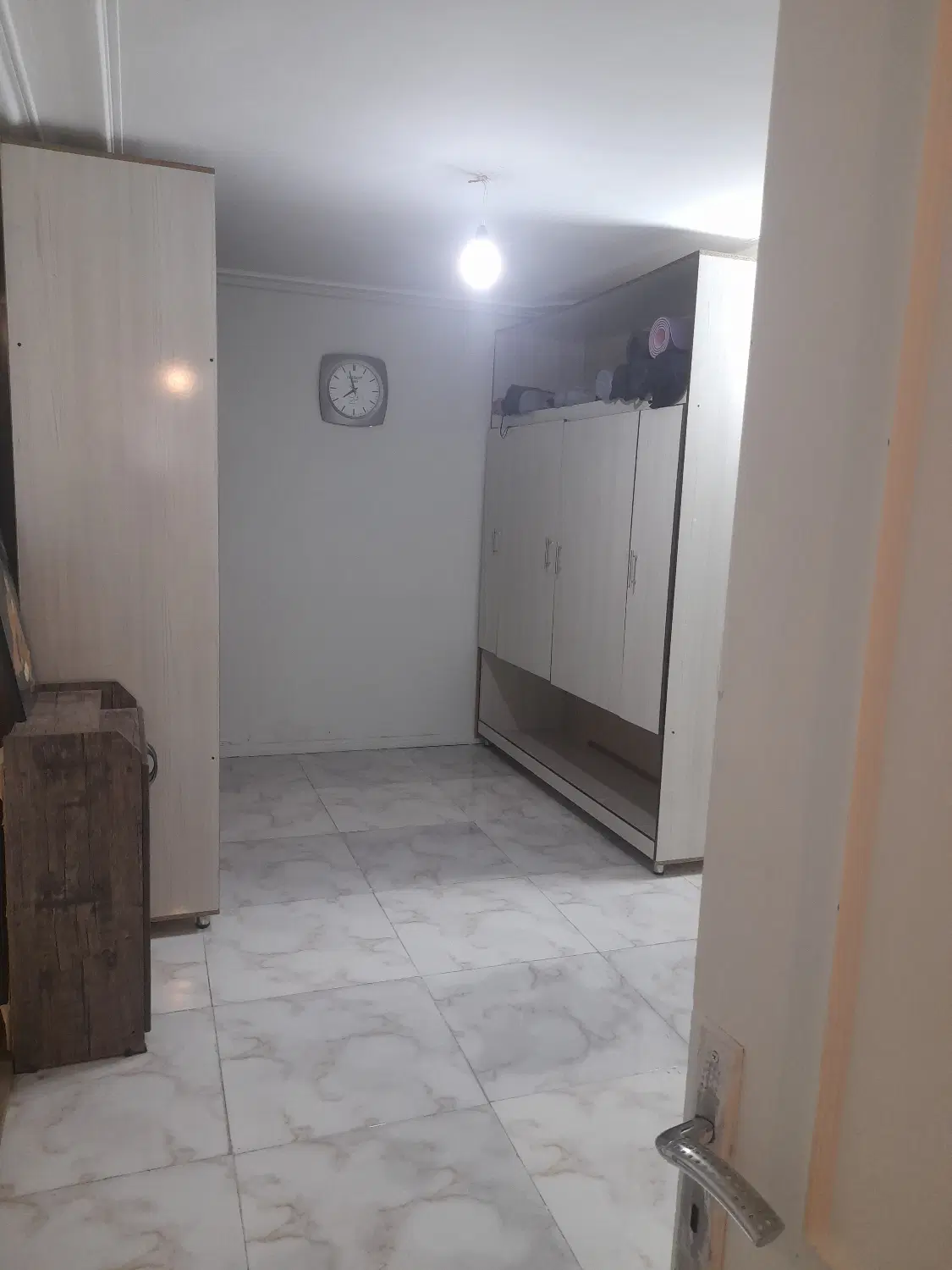 اجاره دو اتاق به خانم در *خیابان قدس* فلسطین
