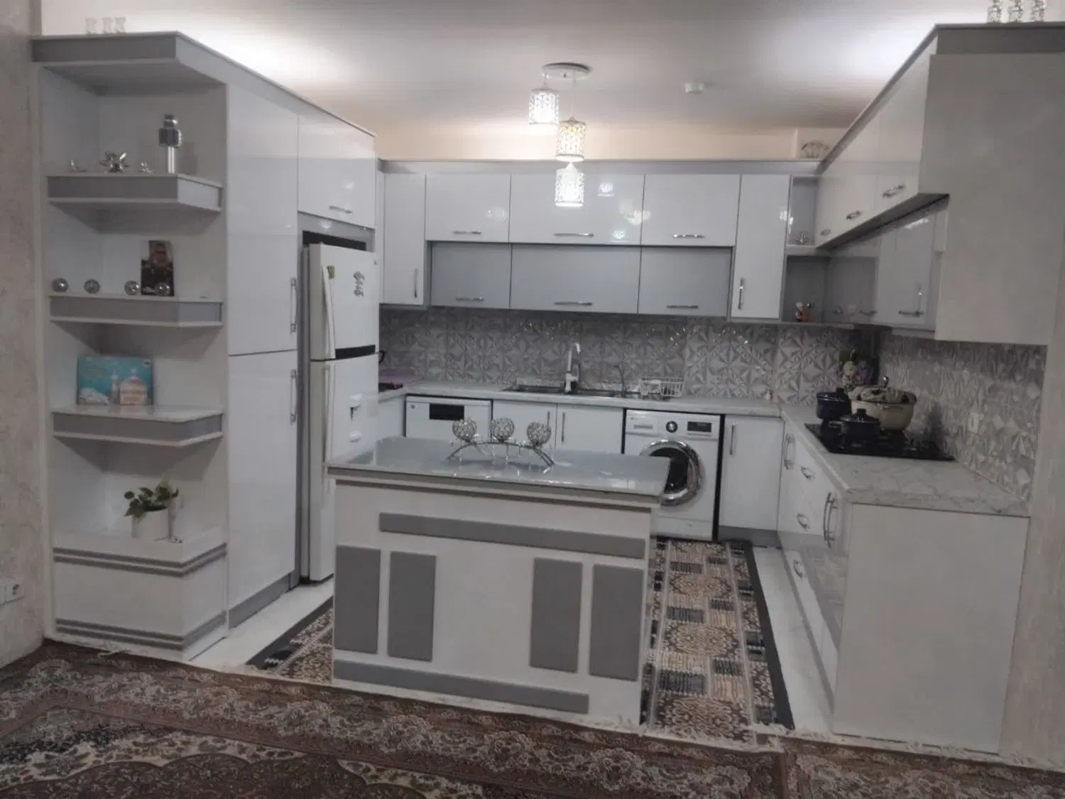 فروش آپارتمان مهدیه حق گویان
