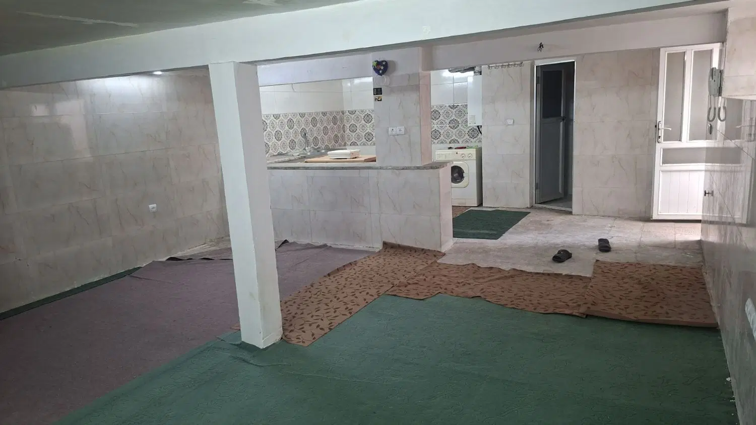 منزل ویلایی طبقه پایین چمن۵۳