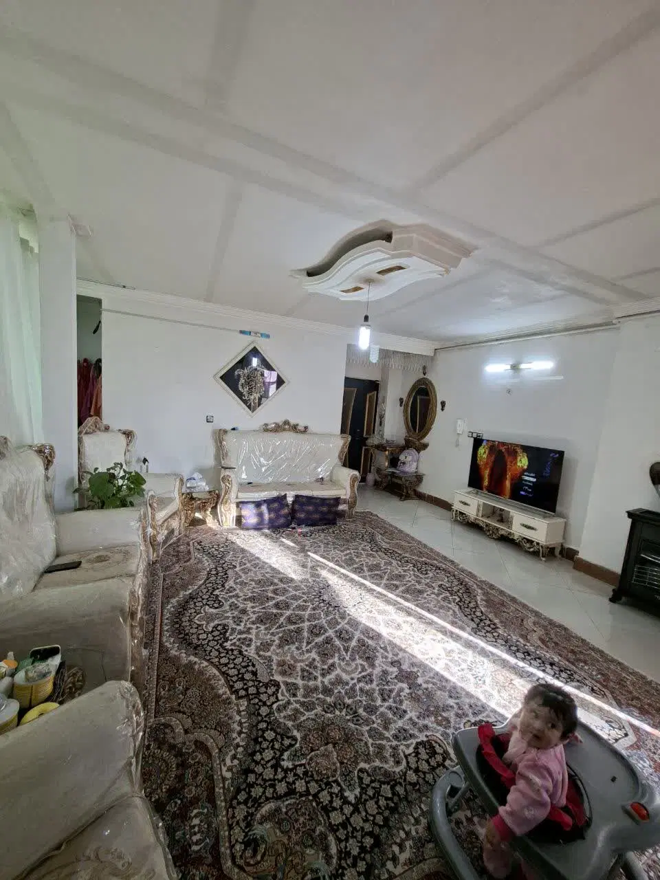 رهن و اجاره آپارتمان۸۵متری.طبرسی شمالی۲۸.خالقی
