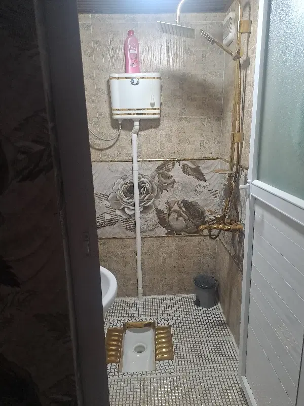یه سویت مستقل بهمرا وسایل و نزدیک مترو گلستان