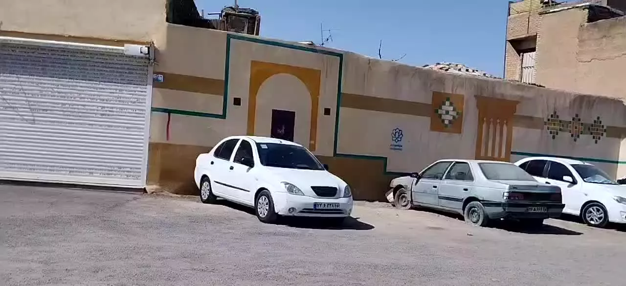 فروش زمین ۱۶۵ متری در قم