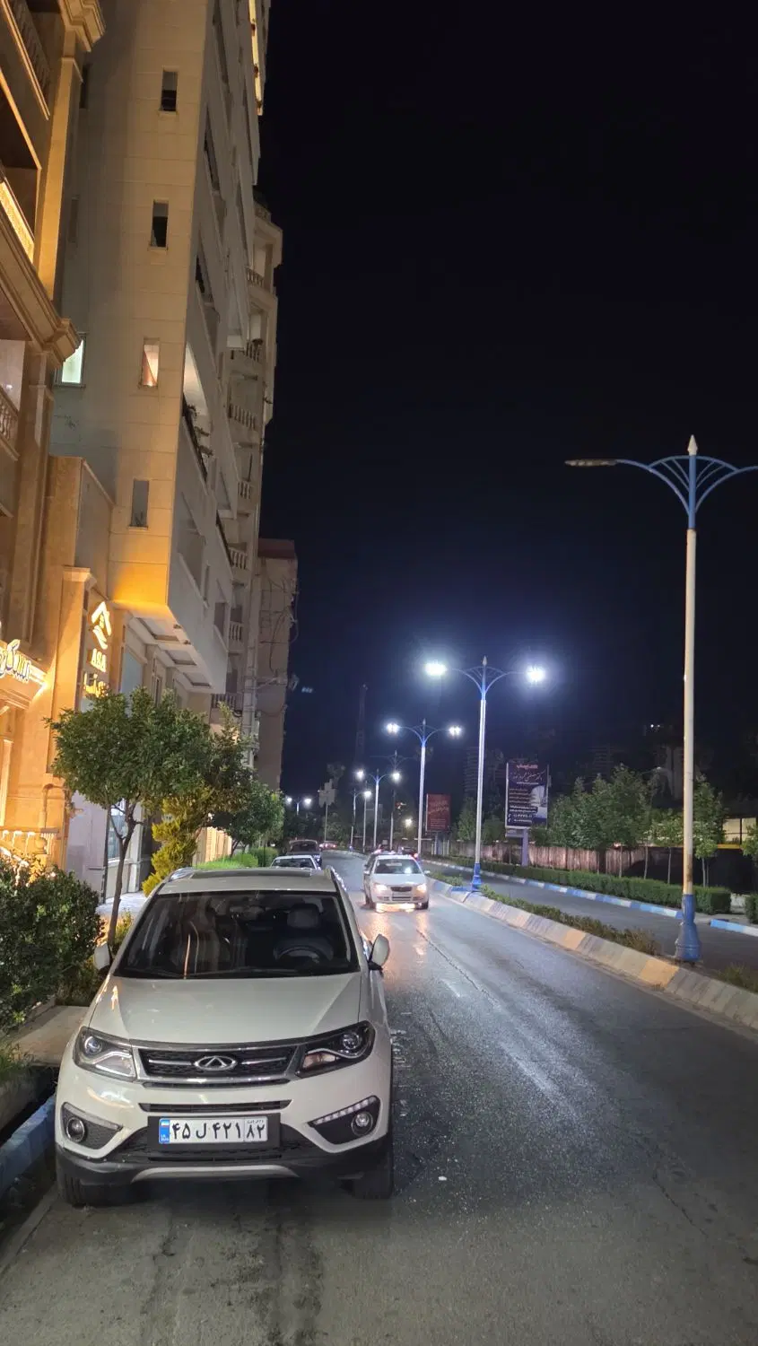 مسکونی بر شریعتی