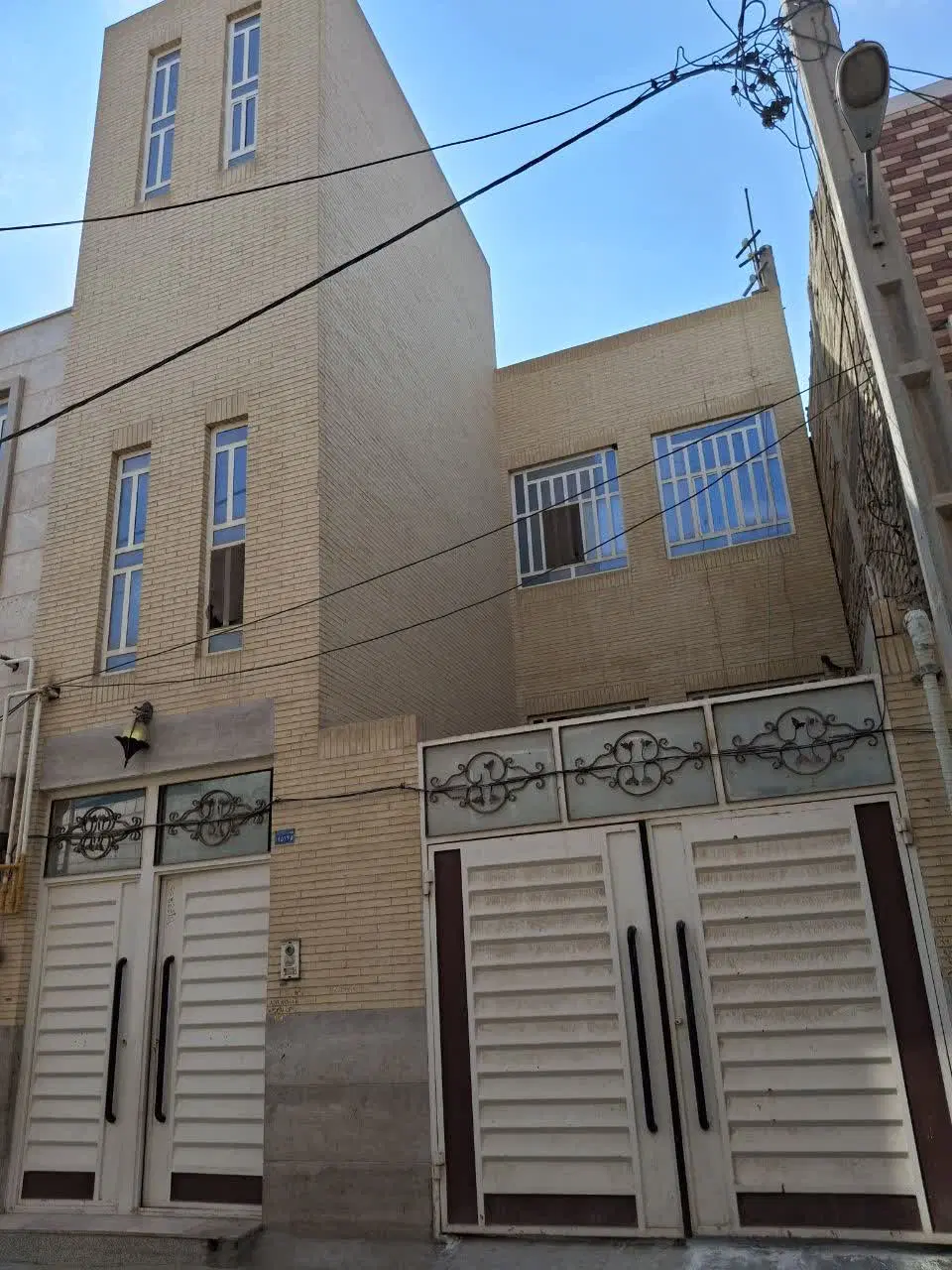 فروش مسکونی 3 طبقه بلوار مشیر خیابان شهدا