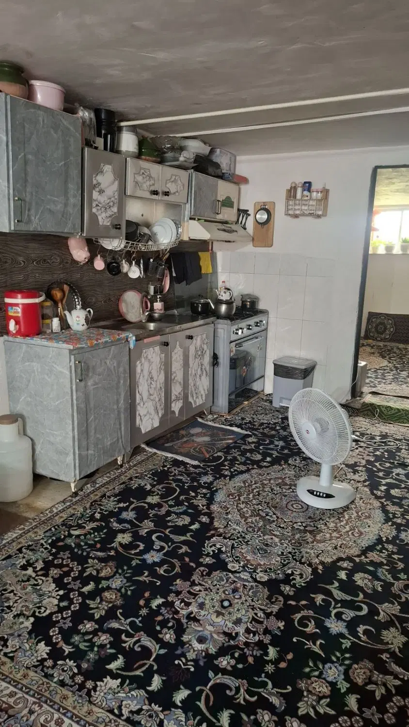 سوییت 60متری با حیاط