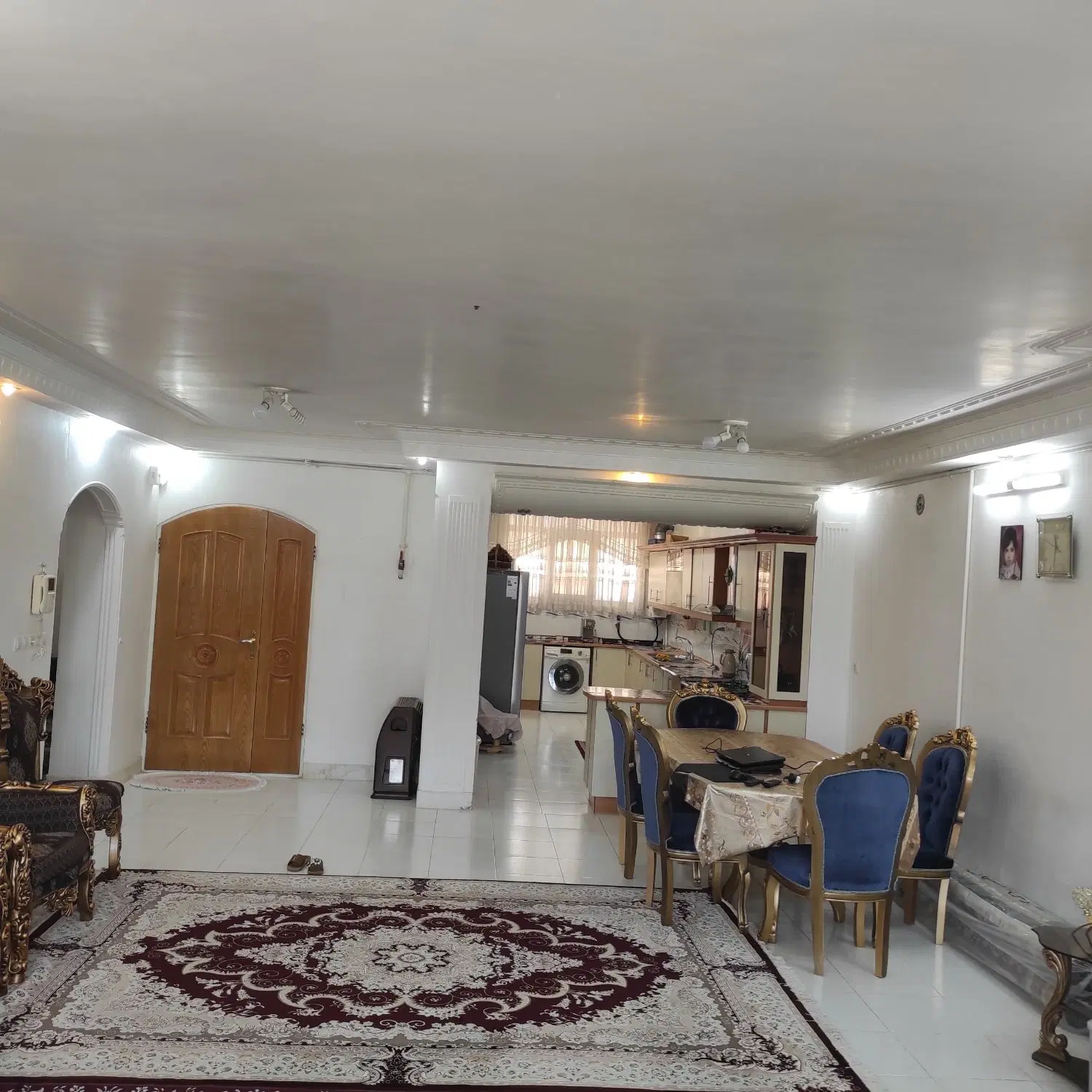 سه طبقه ویلایی نوساز دربست مبارکه محله۷ صفاییه