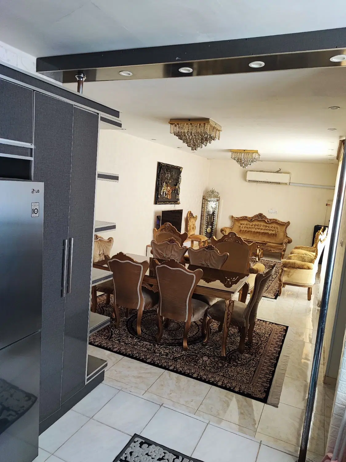 فروش خانه دوطبقه با دو واحد مستقل و سند مجزا