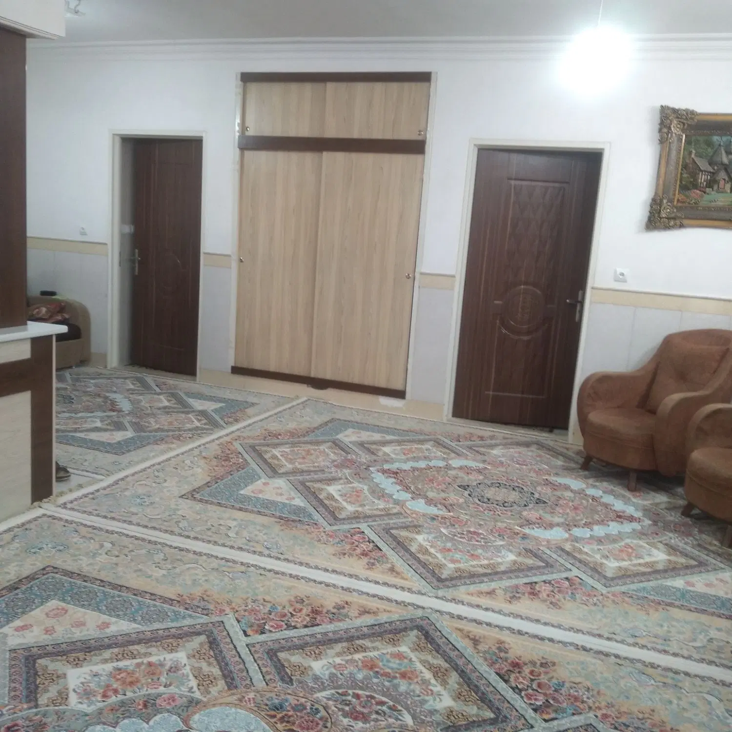 منزل ویلایی دو طبقه مجزا