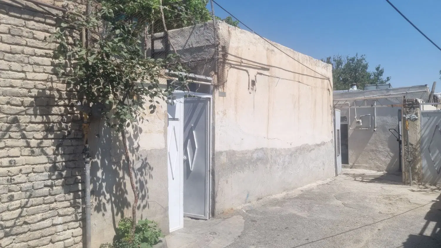 خونه نقلی قیمت مناسب در المهدی کوچه ۳۷