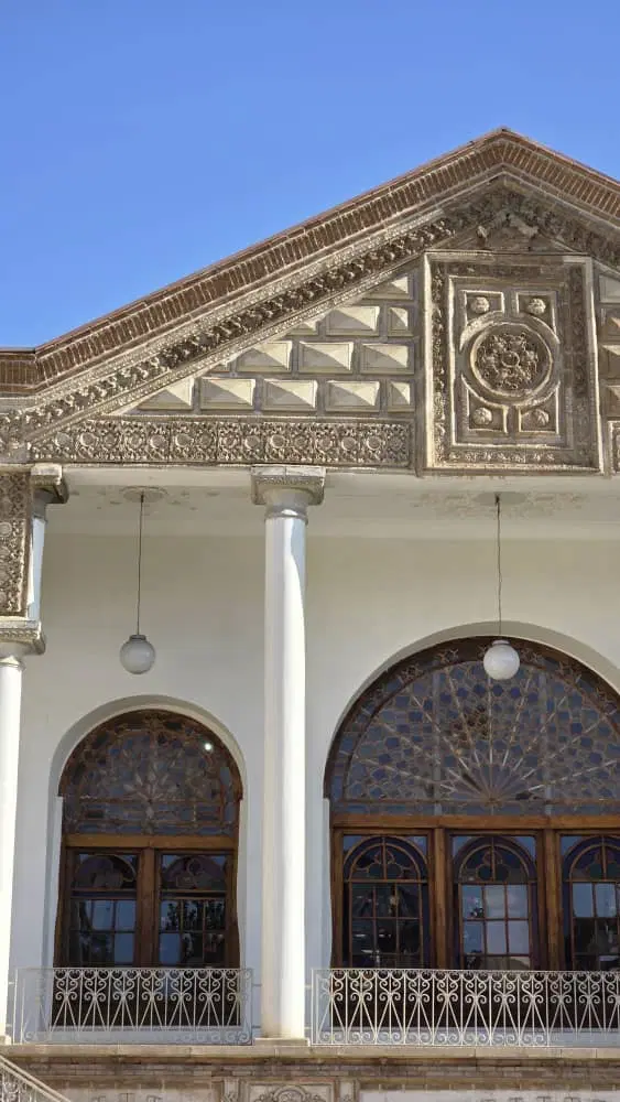 معاوضه اپارتمان در شیراز با  اپارتمان در شهربوشهر
