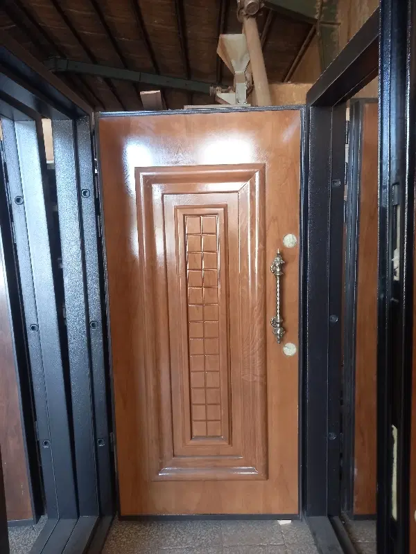 اجاره مغازه حدود۱۰۰متر