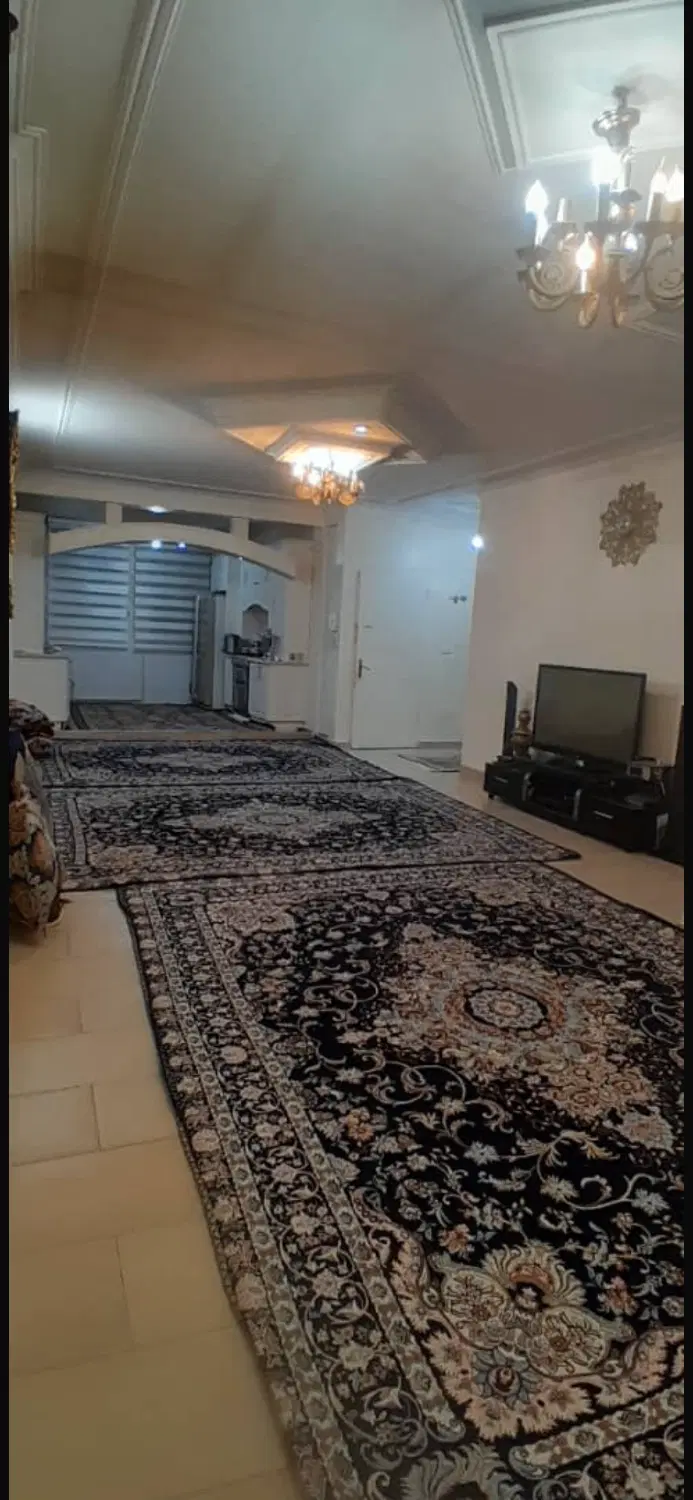 ۷۳ متری تک واحدی