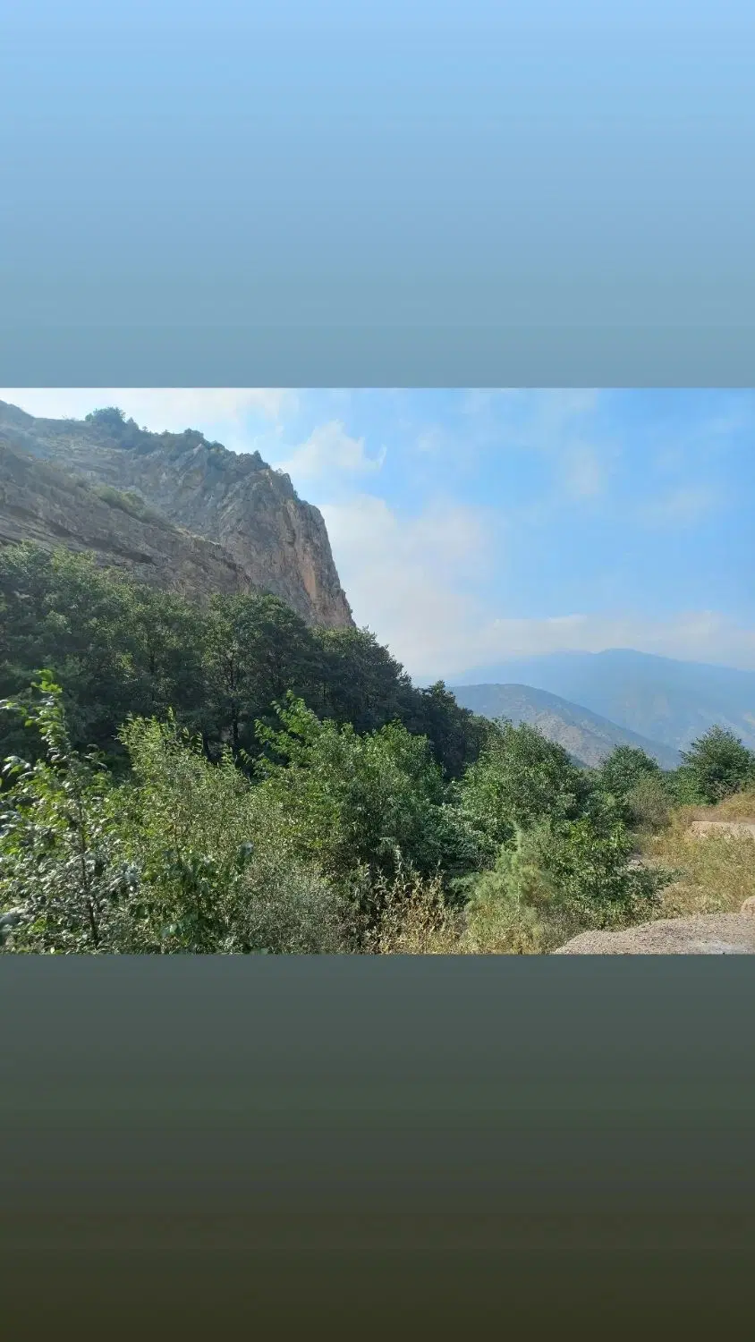 زمین خانه ویلایی داخل بافت روستای گلند